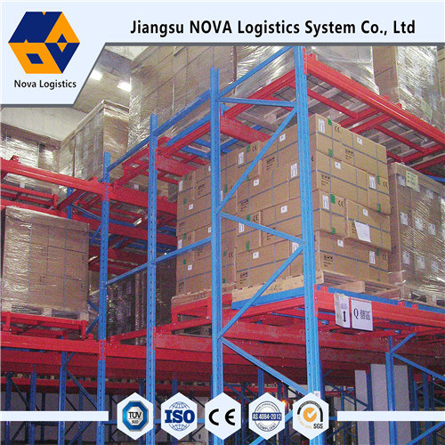 Nhiệm vụ nặng nề đẩy lùi giá pallet từ Nova Logistics