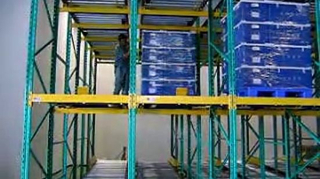 Giá đỡ pallet trọng lực bằng thép nặng 