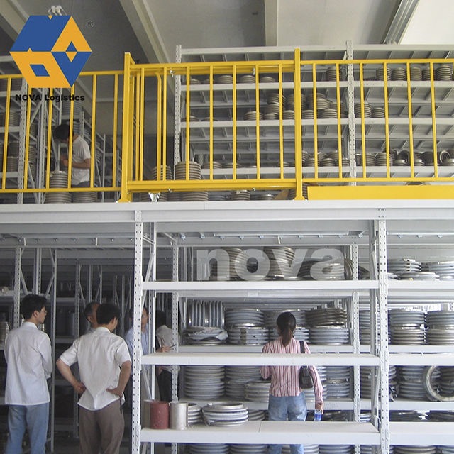 Nền tảng sàn kim loại Steem Duty Duty và giá đỡ sàn Mezzanine từ Nova