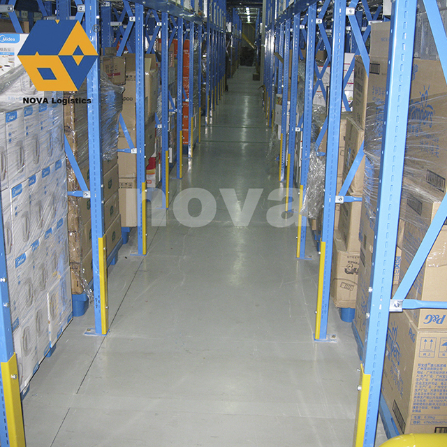 Thép trung bình Duty Rack Mezzanine với hỗ trợ sàn