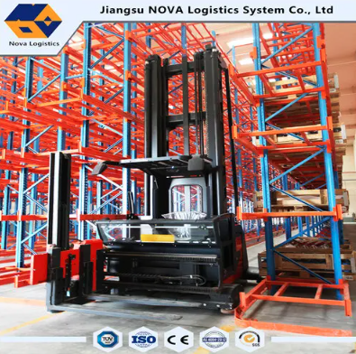 Kh&ocirc;ng gian rộng lớn lối đi rất hẹp VNA Pallet Racking