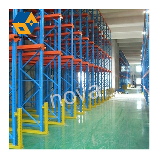 Ổ đĩa nặng trong hệ thống giá đỡ pallet